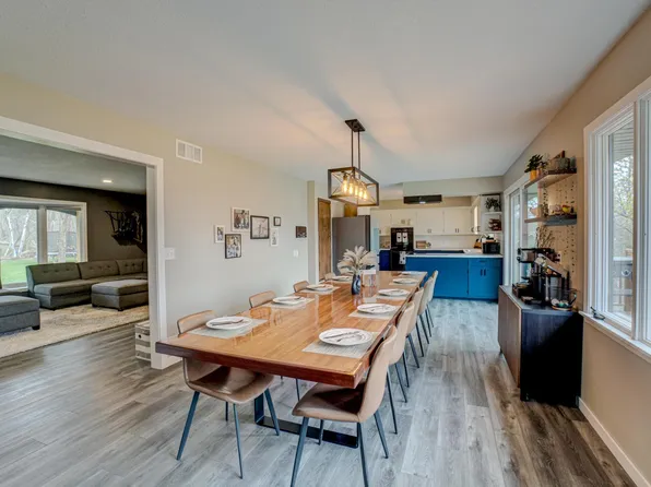 980 Rosabell St, Marine On Saint Croix, MN 55047
