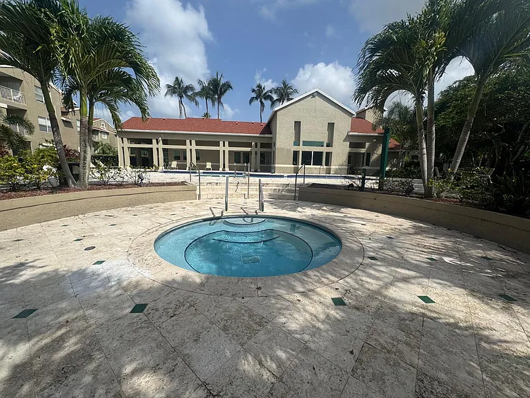 1780 Palm Cove Blvd #6-306 — Photo 21