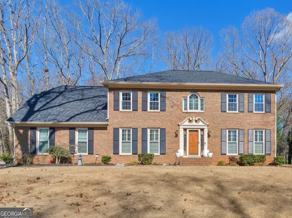 245 Brandon Mill Cir, Fayetteville, GA 30214