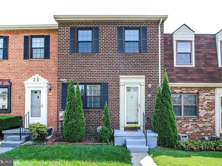 3 Brucester Bridge Ct — Photo 1