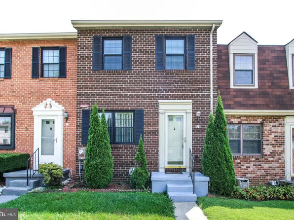 3 Brucester Bridge Ct, Baltimore, MD 21228