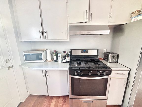 5th image of 564 Putnam Ave #1-L