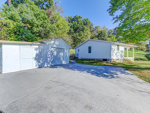 4th image of 8713 Old Maynardville Pike