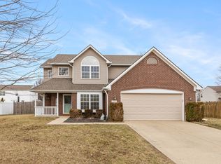 502 Acorn Dr, Whiteland, IN 46184
