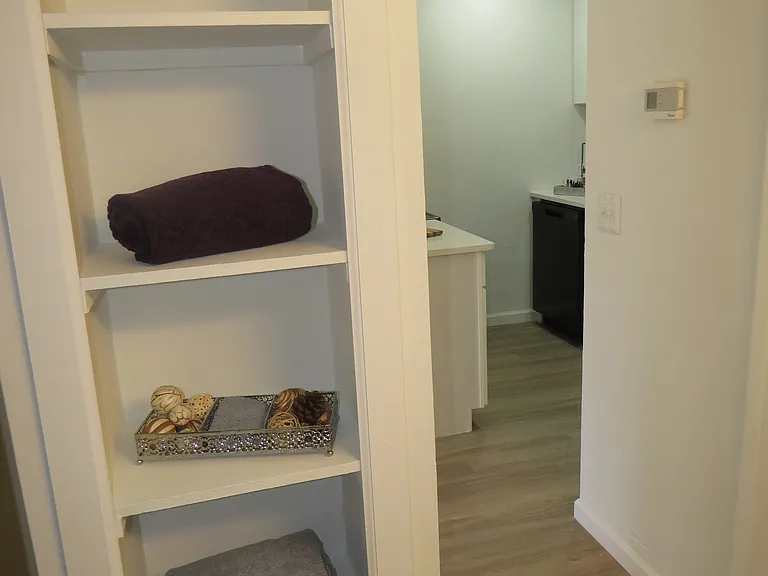 Shadowtree Apartment Homes — Photo 55