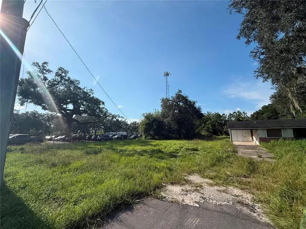 9410 E FOWLER AVENUE, THONOTOSASSA, FL 33592