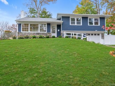 2 Arbor Gate, Old Bethpage, NY, 11804