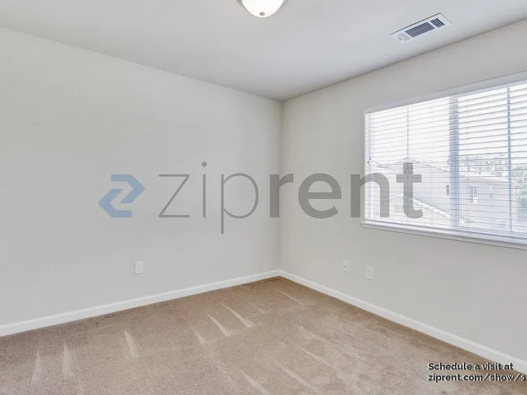238 Slate Ave — Photo 10