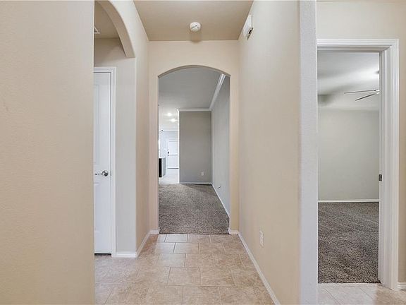 5th image of 8436 Gentian Dr