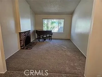 1194 W 14th St — Photo 7