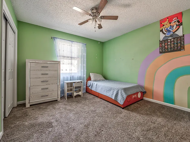 8601 N Pomona Ave — Photo 18