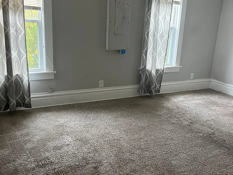 301 E Washington St #2 — Photo 11
