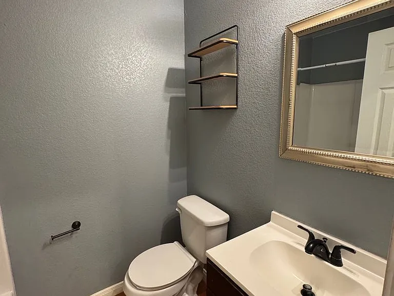 1403 Strickland St #A — Photo 8