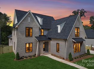 150 Sardis Ln, Charlotte, NC 28270