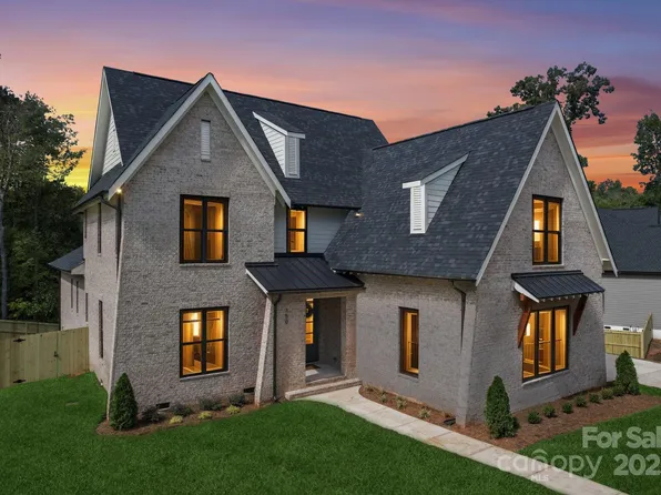 150 Sardis Ln, Charlotte, NC 28270