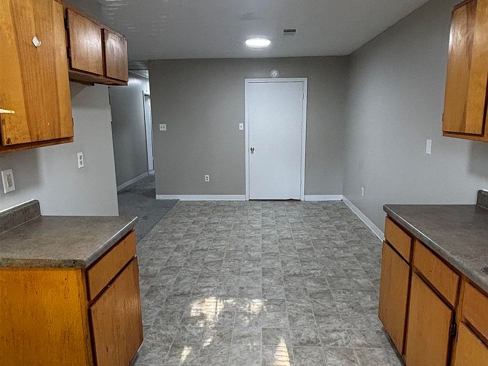 2nd image of 1452 Ledger Rd