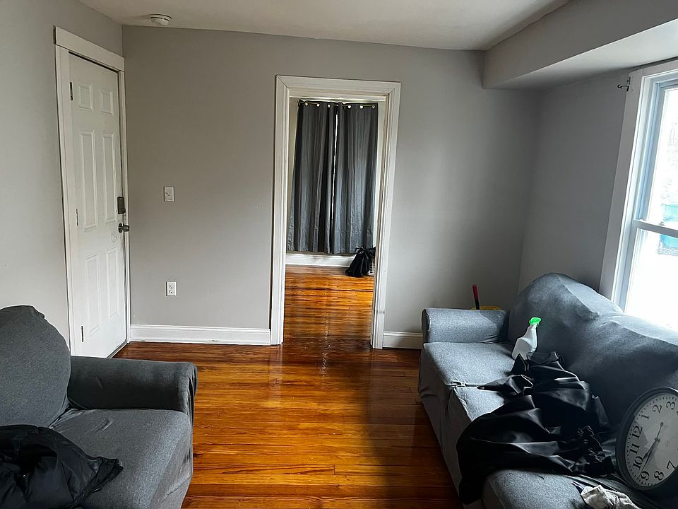 1st image of 335 Congress Ave #1S