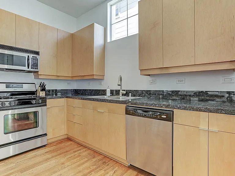 4311 Feagan St #C — Photo 10