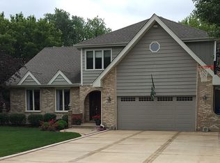 5509 Stonewall Ave, Downers Grove, IL 60515