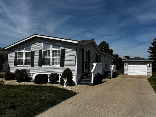 22732 S Olympia Dr, Frankfort, IL 60423