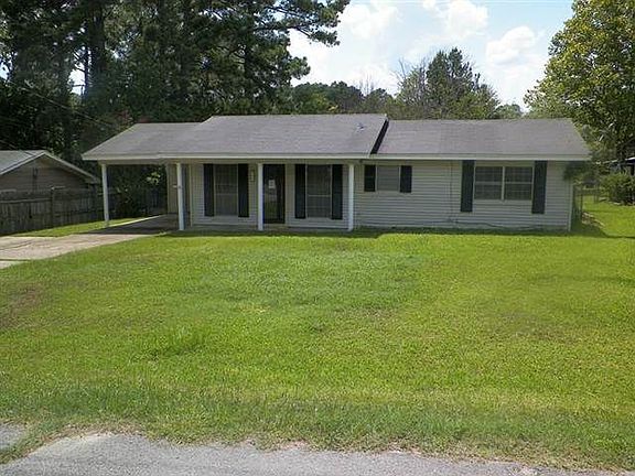 2nd image of 104 S Fairlane Dr