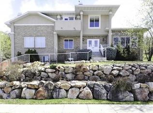6379 S Heughs Canyon Dr, Holladay, UT 84121