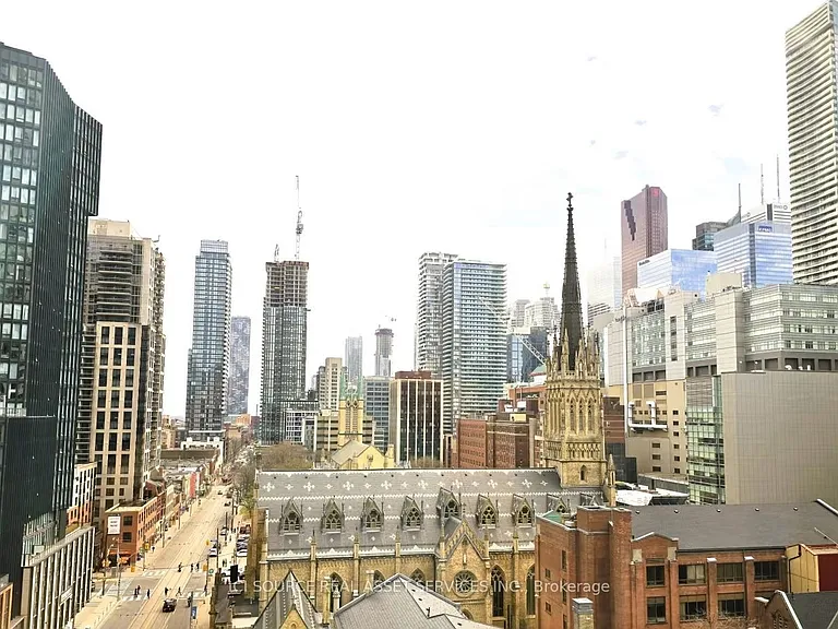 252 Church St #1006 — Photo 3