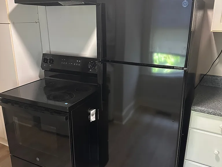 125 Lee Ave — Photo 12