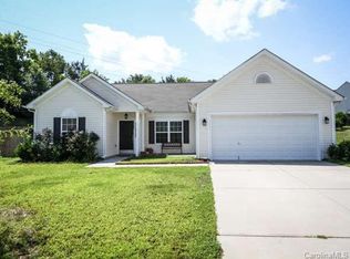 3300 Mortemer Ln, Charlotte, NC 28262