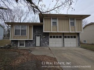 310 SE Wingate St, Lees Summit, MO 64063