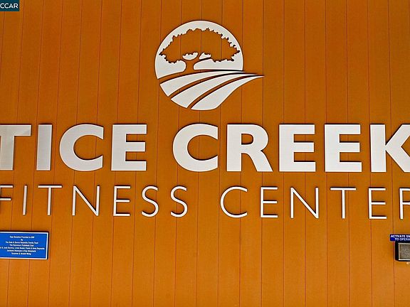 5th image of 1116 Running Springs Rd APT 6