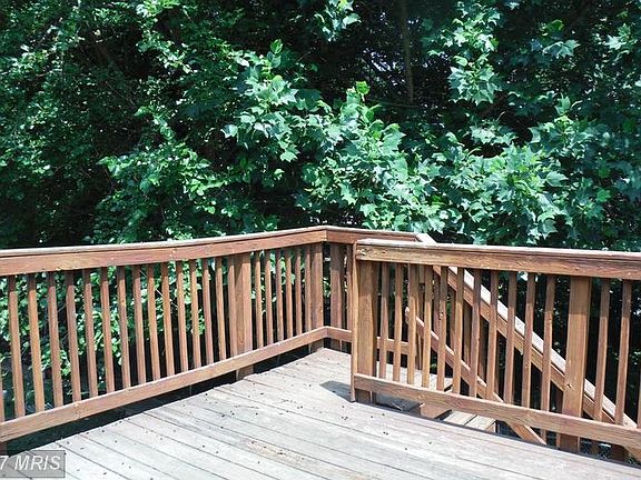4th image of 4406 Evergreen Dr