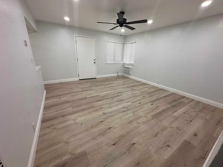 1350 Warburton Ave #6 — Photo 2