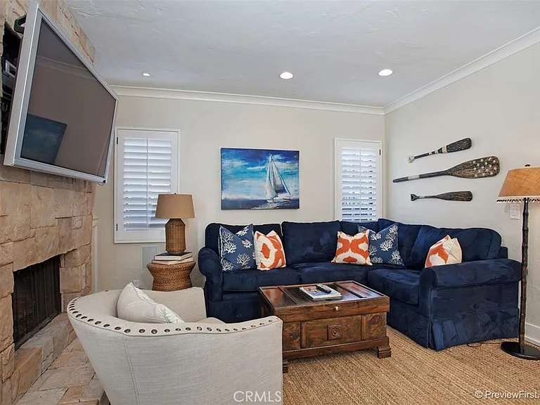 441 Carnation Ave — Photo 8