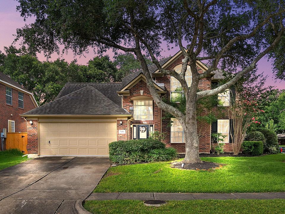 7406 Greatwood Grove Dr, Sugar Land, TX 77479 | MLS #73179040 | Zillow