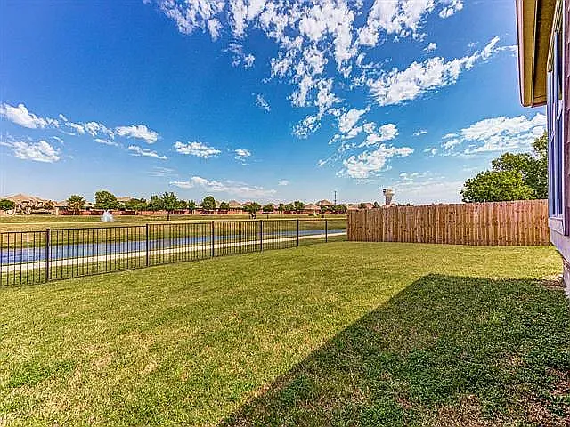 2761 Cascade Cove Dr — Photo 22
