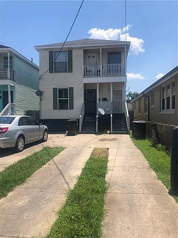 1st image of 2713-15 Annette St