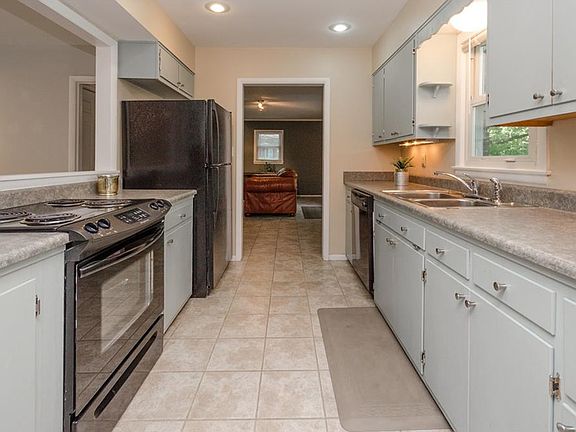 5th image of 6004 Linton Ln