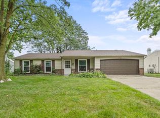 1741 Cameron Ln, New Haven, IN 46774