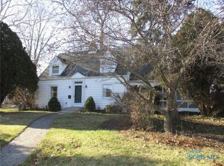 411 Haley Ave, Napoleon, OH 43545
