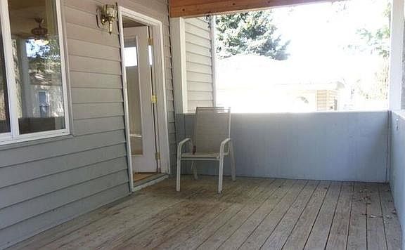 4th image of 10016 Merton Ave