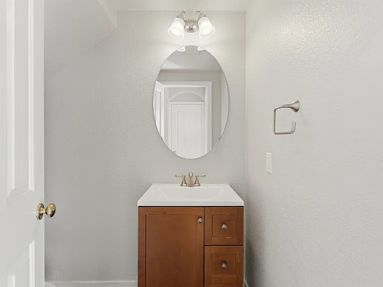 30845 Grenoble Ct — Photo 8