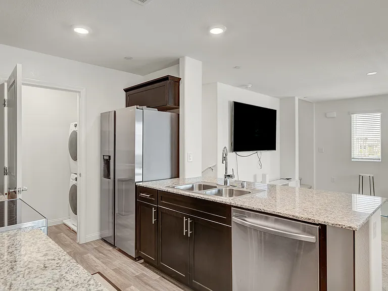6924 Spicy Merlot St — Photo 21