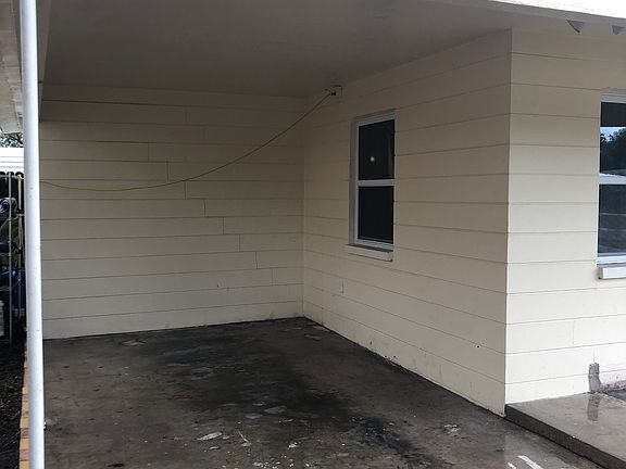 4th image of 3718 31st Ave N