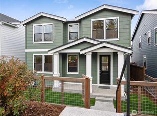 11556 SE 83rd Pl #6, Newcastle, WA 98056