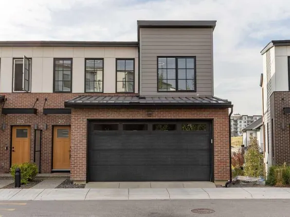 7820 E Spring Willow Dr SW #217, Calgary, AB T3H 6E1