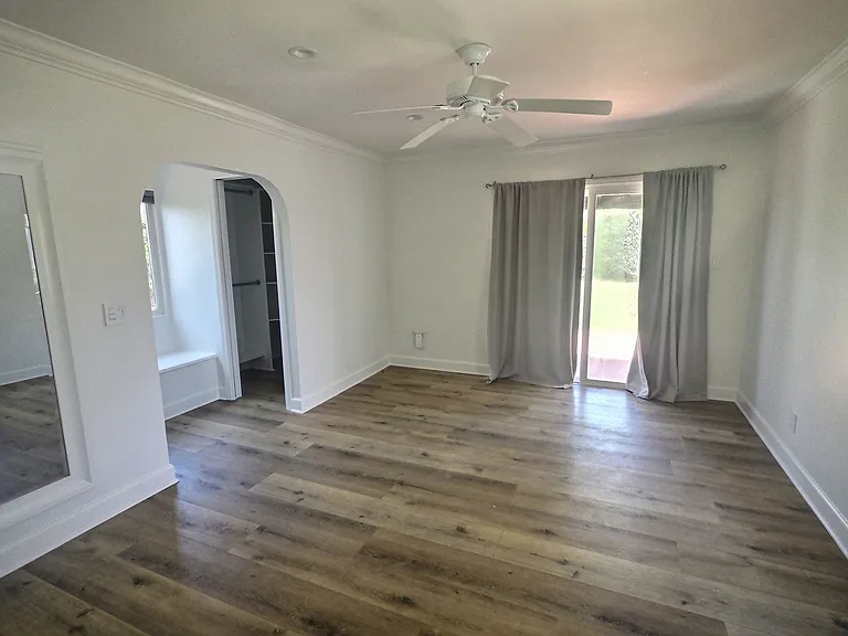 3737 Paloma Dr — Photo 10
