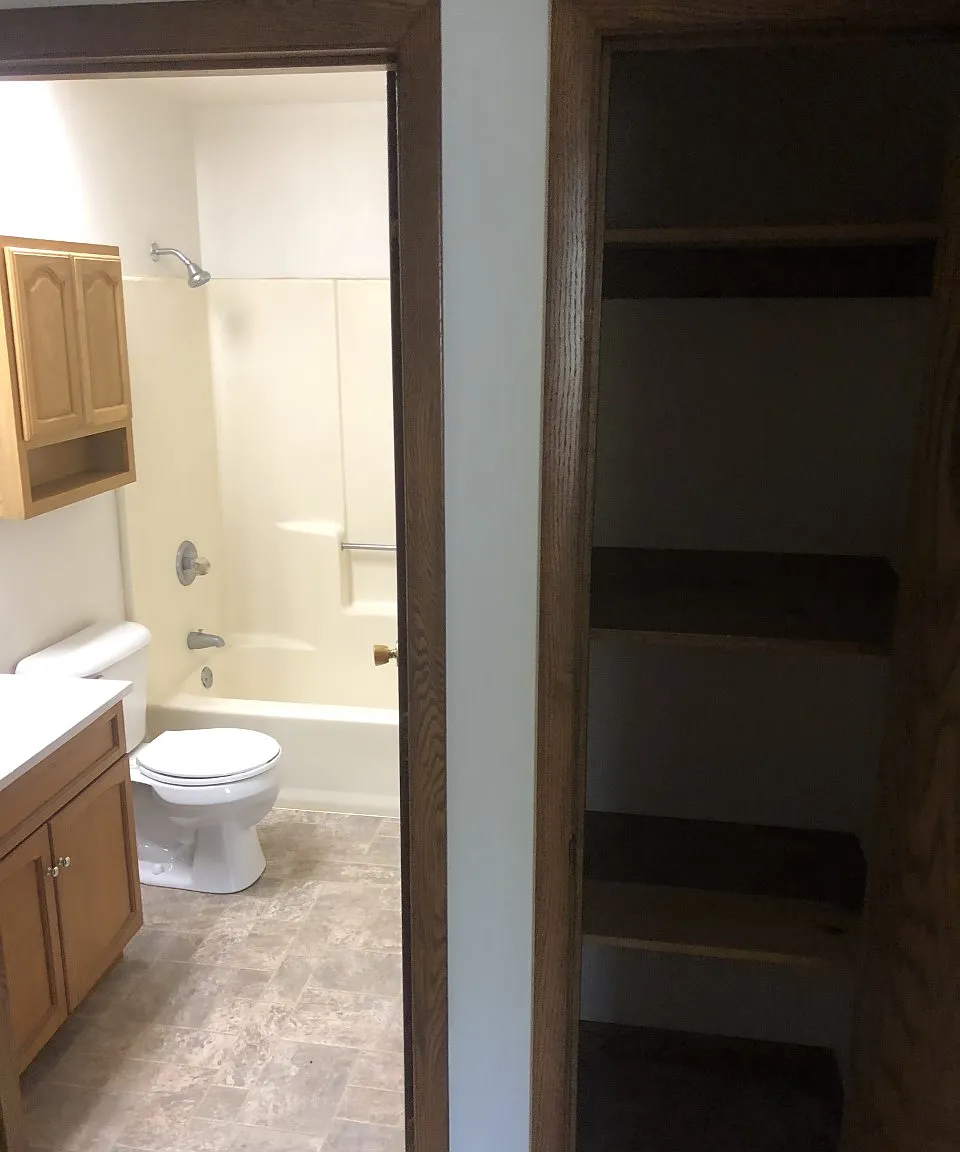 2 bed, $950 — Photo 3