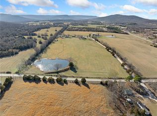 5541 Castleberry Rd, Harrison, AR 72601