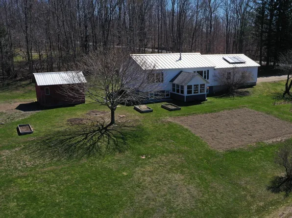 434 Bailey Hill Road, Farmington, ME 04938